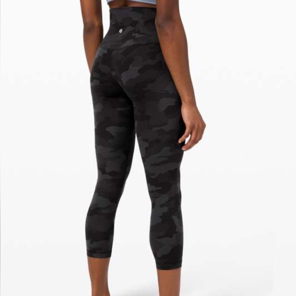 Lululemon 21 in align